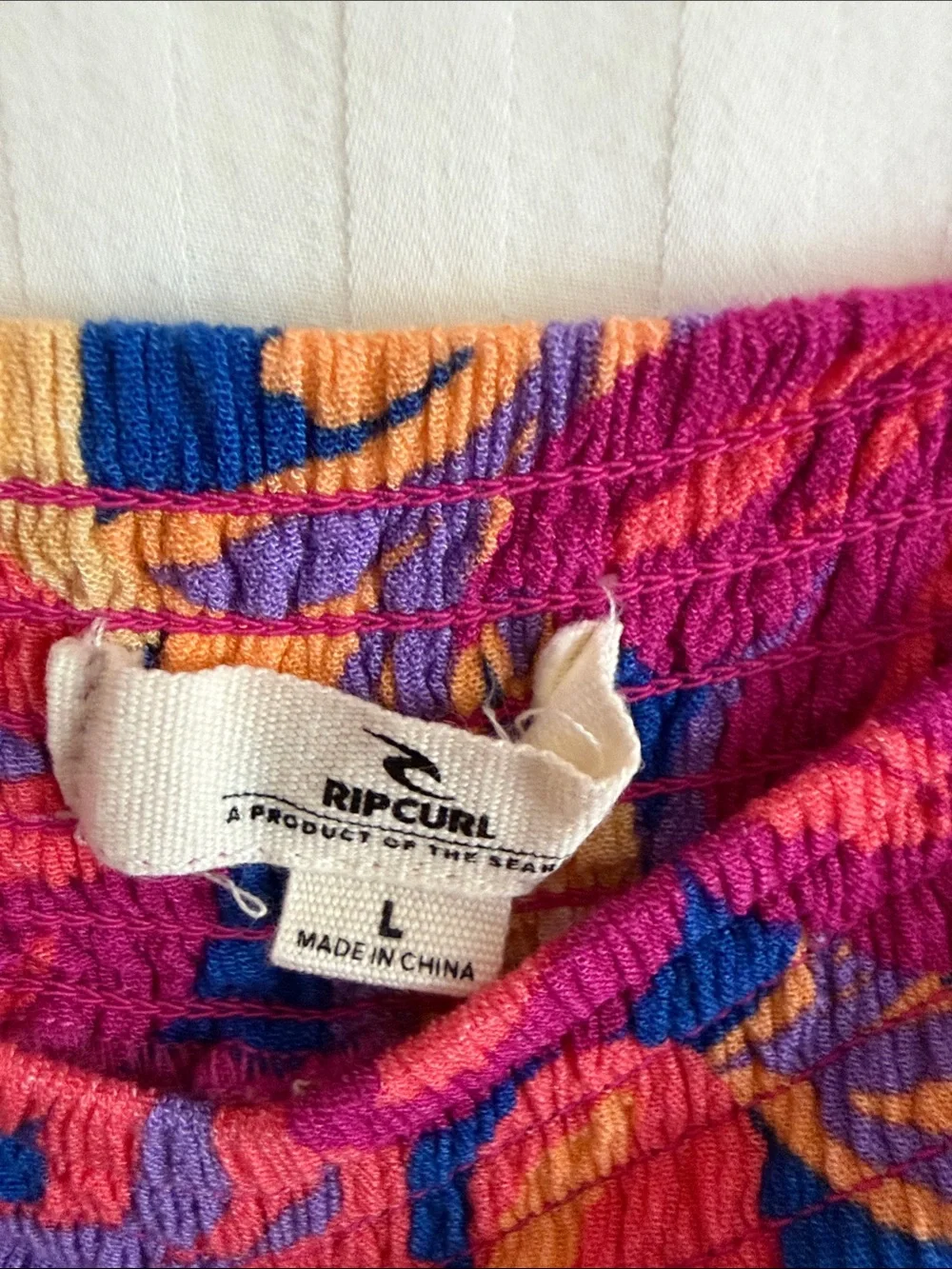 Rip Curl Colorful Floral pants in Fuchsia, Yellow & Blue size L - Picture 2 of 9
